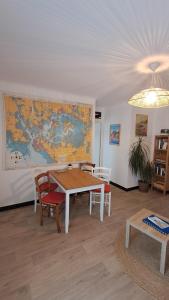 Ty Gavrinis - T2- Centre Bourg - 100m de la mer