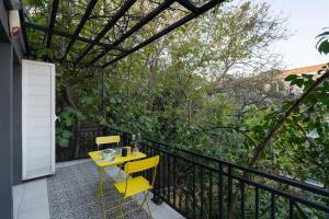 Iconic Sea View Duplex w Terrace in Balat