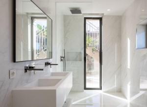 Villa de vacaciones con piscina infinita