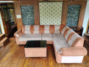 Sailora Voyage house boat cruise