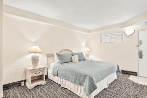 Daytona Beach Resort 533 - Oceanfront Oasis