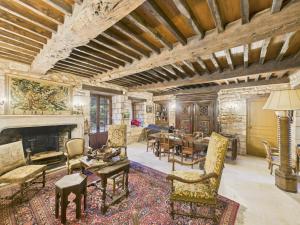 Superbe manoir du 16e siècle avec piscine pour 10