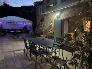 Le Mas Saint Jean les Mayons