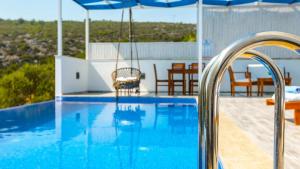 Üzümlü 2 bedroom secluded villa with private pool hot tub