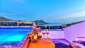 Kalkan 2 bedroom apartment with private pool