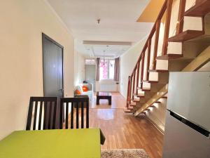 Central Duplex Retreat