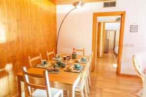 Ponte di Legno-Trilocale-vista piste-Box-Skibus