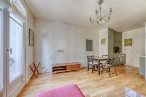 One-bedroom apartment located in the very center of the highly sought-afte