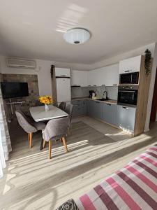 Apartmani Vera