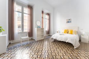 MalagaSuite Four Bedroom Apartment Soho