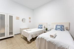 MalagaSuite Four Bedroom Apartment Soho