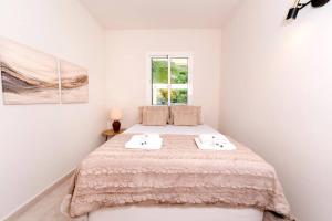 Luxury Higueron Experience - Year-Round POOL