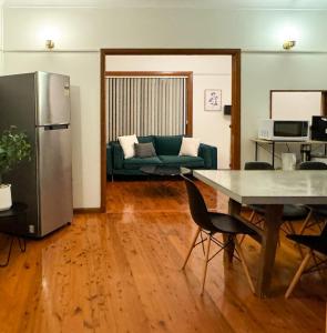 Old Charm Guesthouse