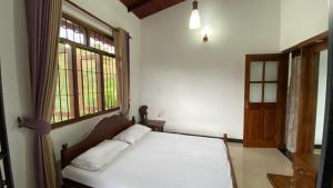 Kalugamuwa Mist by Kugans Kandy Mountain View Homestay