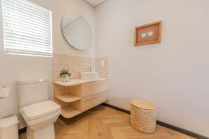 StayBOL Luxury Sea View Apartment