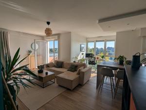 T2 avec une superbe vue sur la Loire - parking