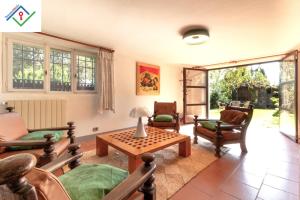 Villa Emilia con Piscina Privata a Lucca by TuscanyWeGo