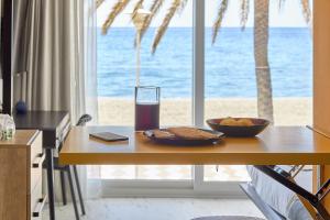 Apartamentos Paseo Maritimo by Expoholidays 5 y 9
