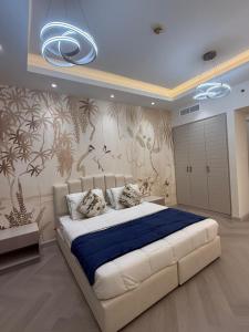 403,1 BHK lake View, V3 tower, JLT Royal Montania