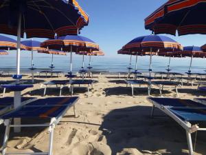 Estivo mobile homes on Camping Bella Italia Sardinia