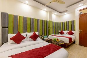 Hotel Prem Deluxe 2 Min Walk From New Delhi Railway Station