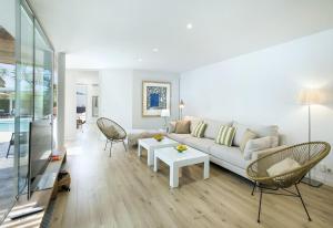 Villa Can Cristal by Villa Select