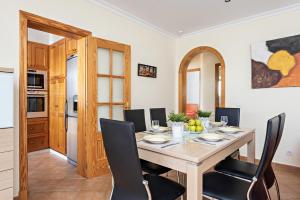 Villa Evelyn by Villa Select