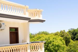 Ocean Diani Studio by V