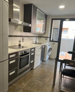 Apartamento con piscina y parking en Alicante