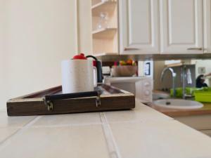 Quiet three-room Golden Square Terrace