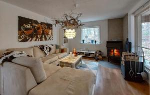 Cozy Home In Hjärnarp With Wifi