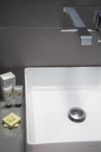 Cannes Marina by Connexion