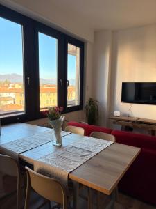 Appartamento con vista su Brunate
