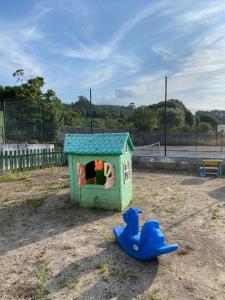 Cisneros Family House Garden Pool & Kids Area