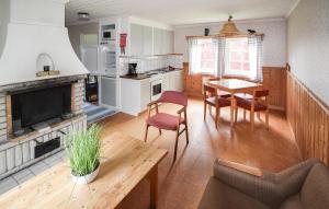 Stunning Home In Ekshärad With Wifi