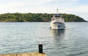 Gorgeous Home In Myggenäs With Sauna