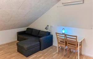 Gorgeous Home In Faxe With Wifi