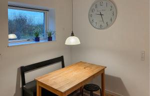 Gorgeous Home In Faxe With Wifi