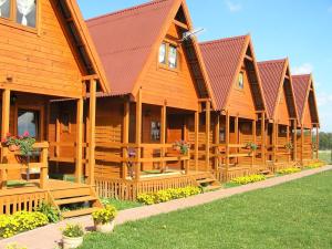 Morskie Chatki DOMKI Z 2 SYPIALNIAMI I SALON w USTRONIU MORSKIM