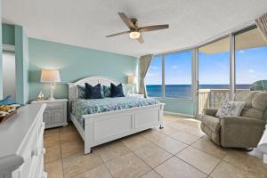 New Listing! Direct oceanfront 22 condo with huge balcony and beachfront pool