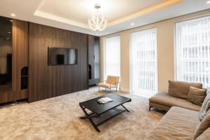 Spacious 3BR Townhouse Near Hyde Park