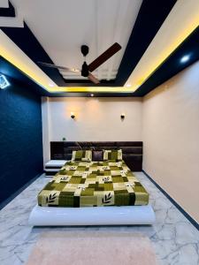 Manu Family Guest House