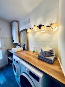 Appartement de charme au coeur d Avignon proche Palais des Papes