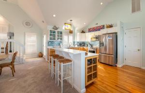 Point of View - Nags Head MP 15, Oceanfront, Ocean View, Elevator, Pool, Hot Tub, Gazebo