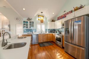 Point of View - Nags Head MP 15, Oceanfront, Ocean View, Elevator, Pool, Hot Tub, Gazebo