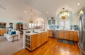 Point of View - Nags Head MP 15, Oceanfront, Ocean View, Elevator, Pool, Hot Tub, Gazebo