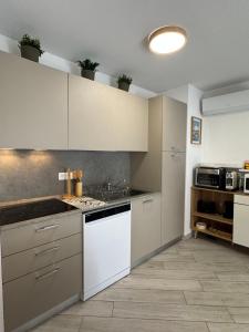 Santa-Casa-Maria, Plage & coeur de Calvi