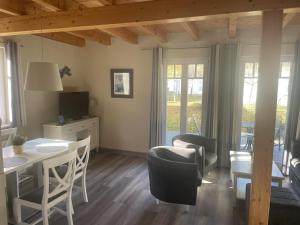 Ferienpark Seepferdchen, 12A, Haus Zingst 12a