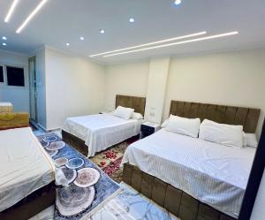 Star vysta pyramids view inn