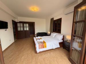 Villa Encanto - Private Heated Swimming Pool for winter months 5Bedroom